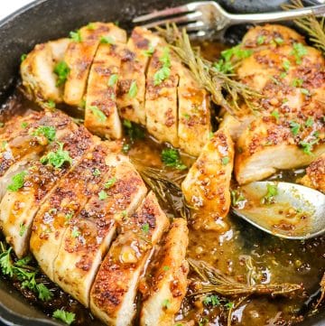 sliced honey mustard chicken in skillet